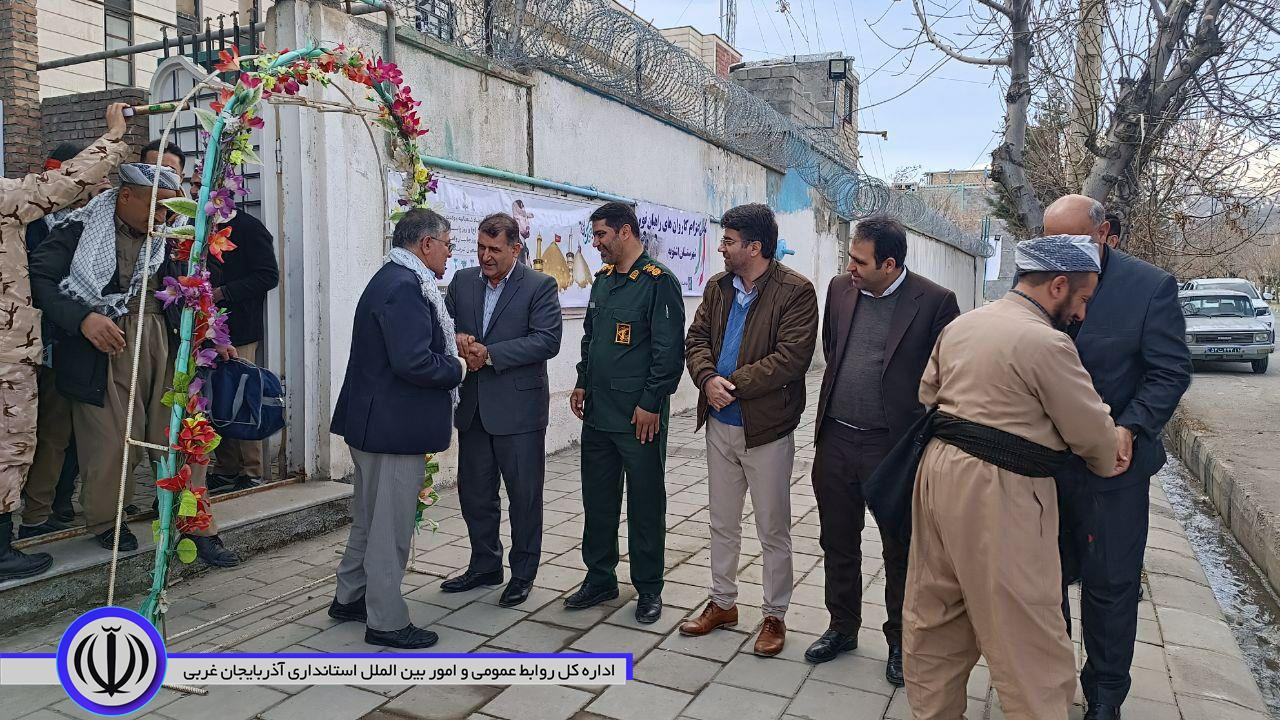 اعزام کاروان راهیان نور اشنویه به مناطق عملیاتی جنوب کشور