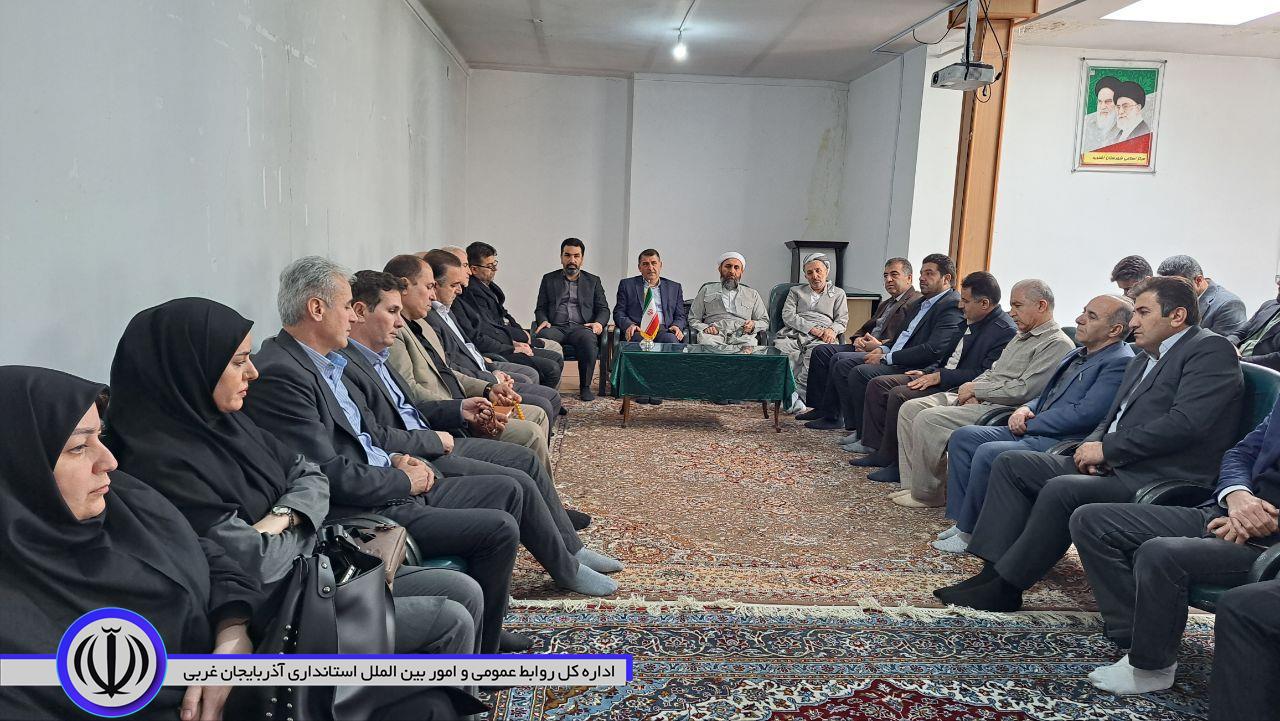 دیدار نوروزی سید علی ترابی فرماندار شهرستان اشنویه با امام جمعه اشنویه