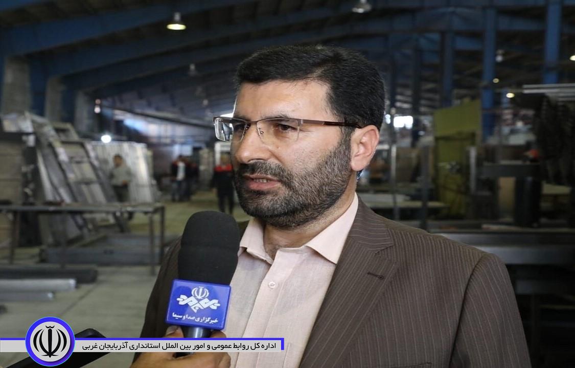 525 تن آرد علاوه بر سهمیه ثابت، میان نانوایی‌های آذربایجان غربی توزیع شد