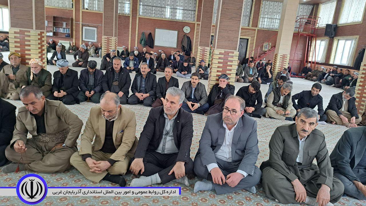 برگزاری جشن گلریزان عشایر دشتبیل