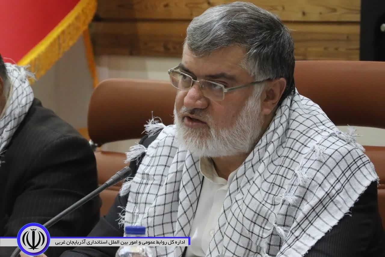 امروز شاهد بهبود فضای کسب و کار در آذربایجان غربی هستیم / به زودی اولین ایستگاه بارانداز راه آهن در ارومیه راه اندازی می شود / پیگیر تسریع روند احیای دریاچه ارومیه هستیم