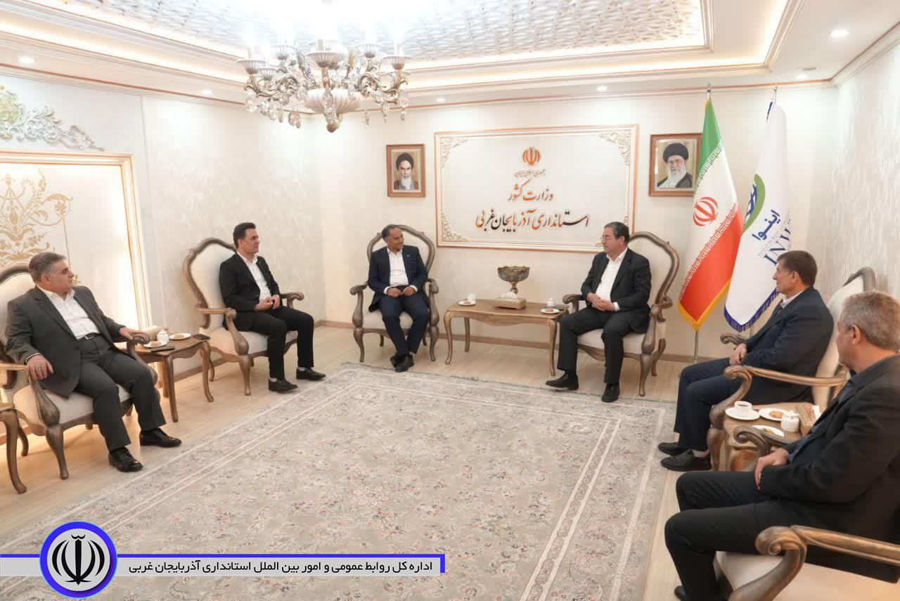دیدار مدیرعامل بانک تجارت با استاندار آذربایجان‌غربی