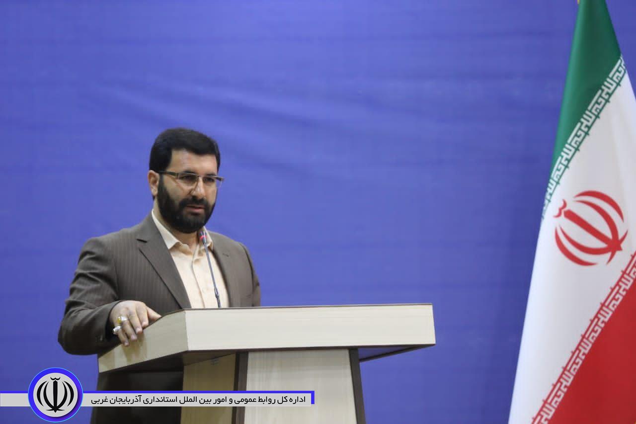 معاون هماهنگی امور اقتصادی استاندار آذربایجان غربی: حمایت از واحدهای تولیدی تداوم می یابد / 41 پروژه اقتصادی با اعتبار 25 هزار میلیارد تومان در هفته دولت افتتاح و کلنگ زنی می شود