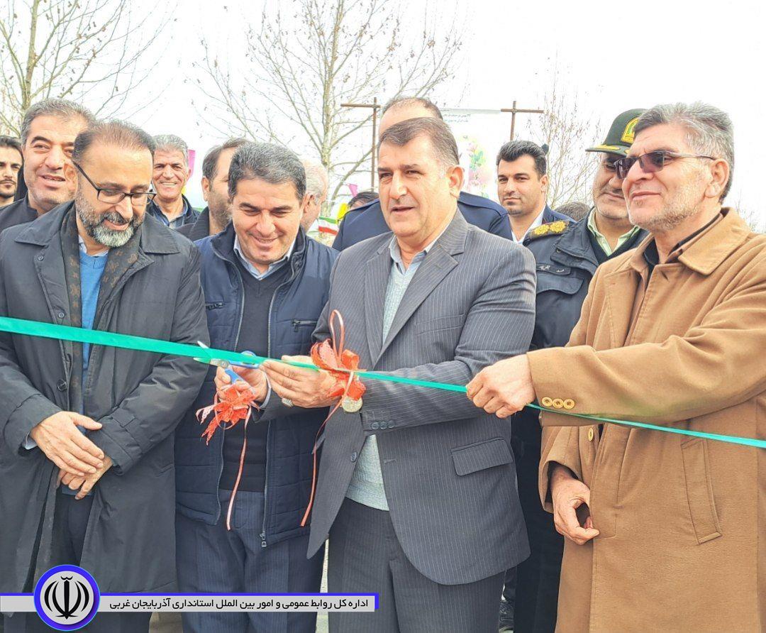 افتتاح چندین طرح عمران شهری شهرداری اشنویه در ششمین روز از دهه مبارکه فجر