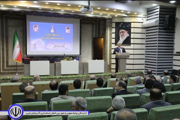 اولین پیام تردد زائران اربعین از مرز تمرچین، وجود امنیت و اقتدار جمهوری اسلامی ایران در منطقه است / با استمرار عبور زائران از مرز تمرچین، زمینه برای توسعه منطقه فراهم می شود