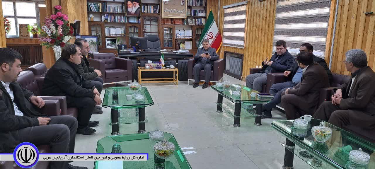 فرماندار اشنویه از آماده شدن تحویل زمین جهت احداث کتابخانه در شهر نالوس خبر داد.