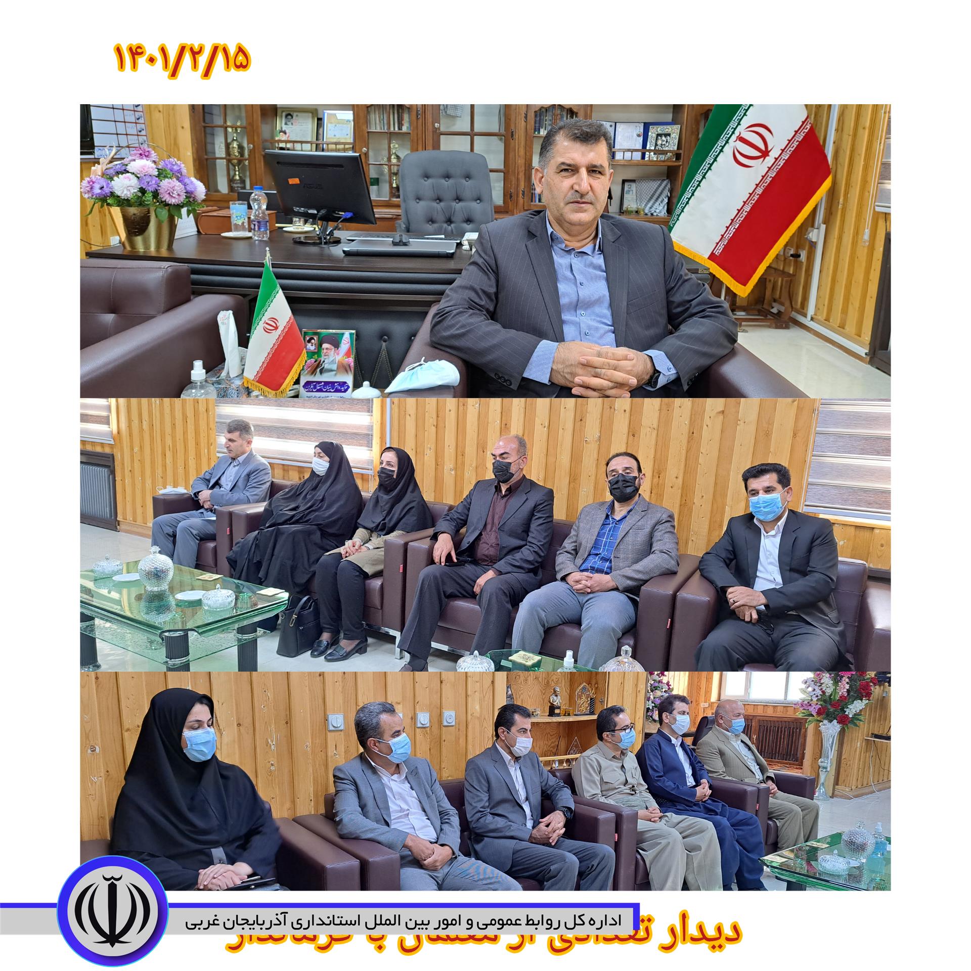 دیدار تعدادی از معلمان با فرماندار