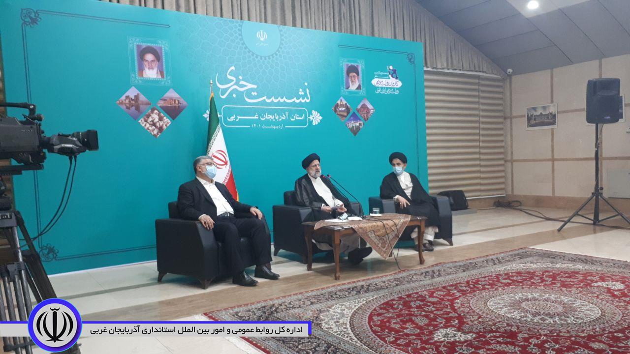 رئیس جمهور در جمع خبرنگاران