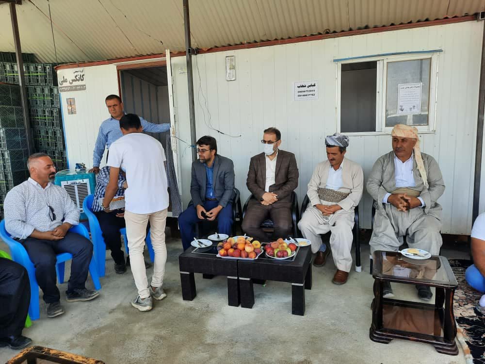 بازدید فرماندار اشنویه از میدان میوه و تره بار نالوس