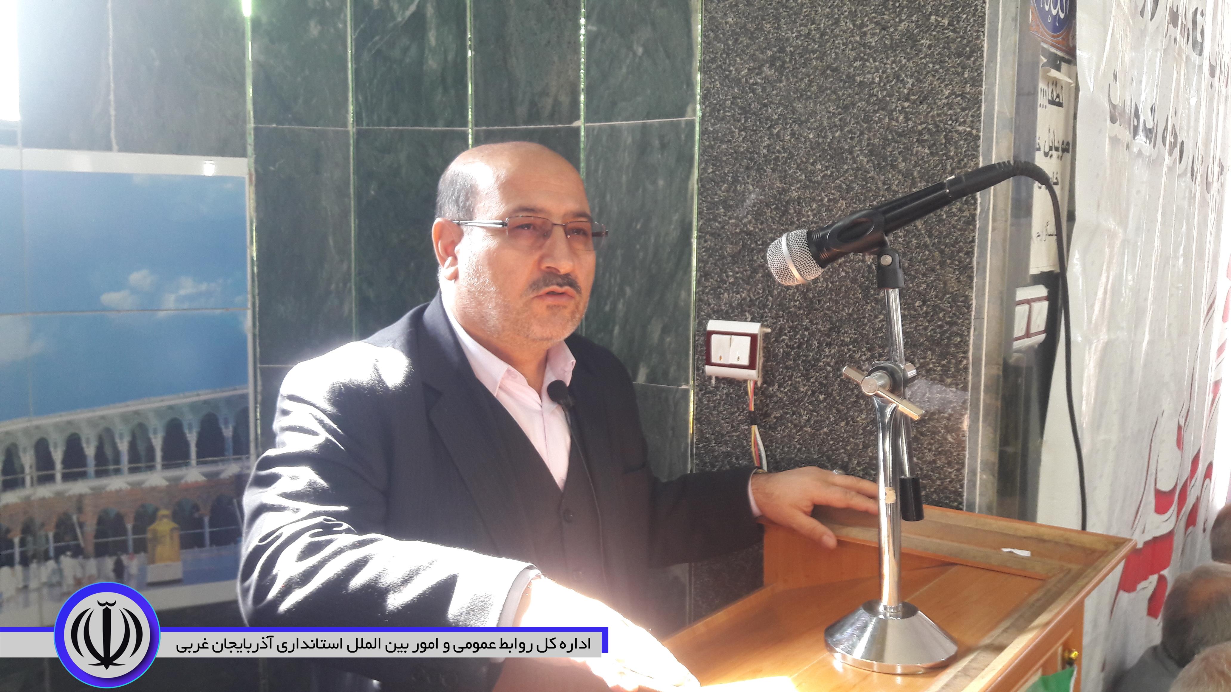 معاون استاندار آذربایجان غربی:عزت و اقتدار نظام از برکت خون شهدا و حمایت مردم است