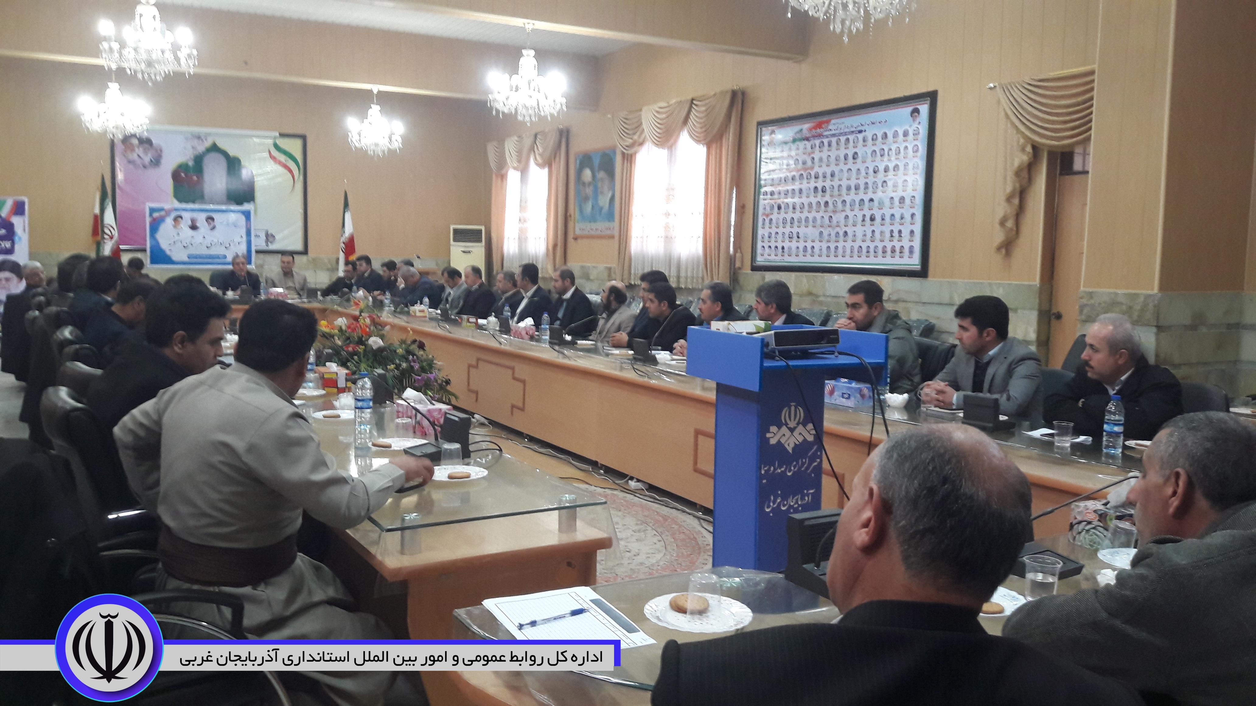 برگزاری یازدهمین جلسه شورای اداری اشنویه