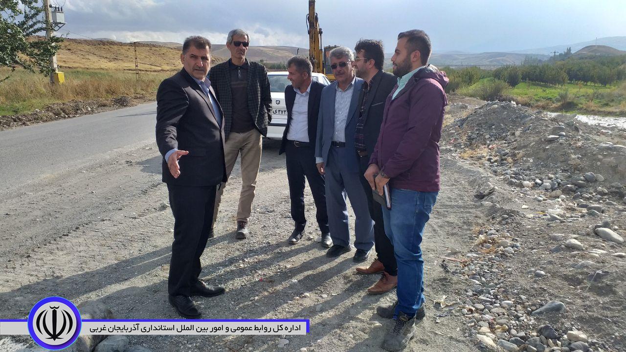 بازدید فرماندار از روند گاز رسانی به روستاها