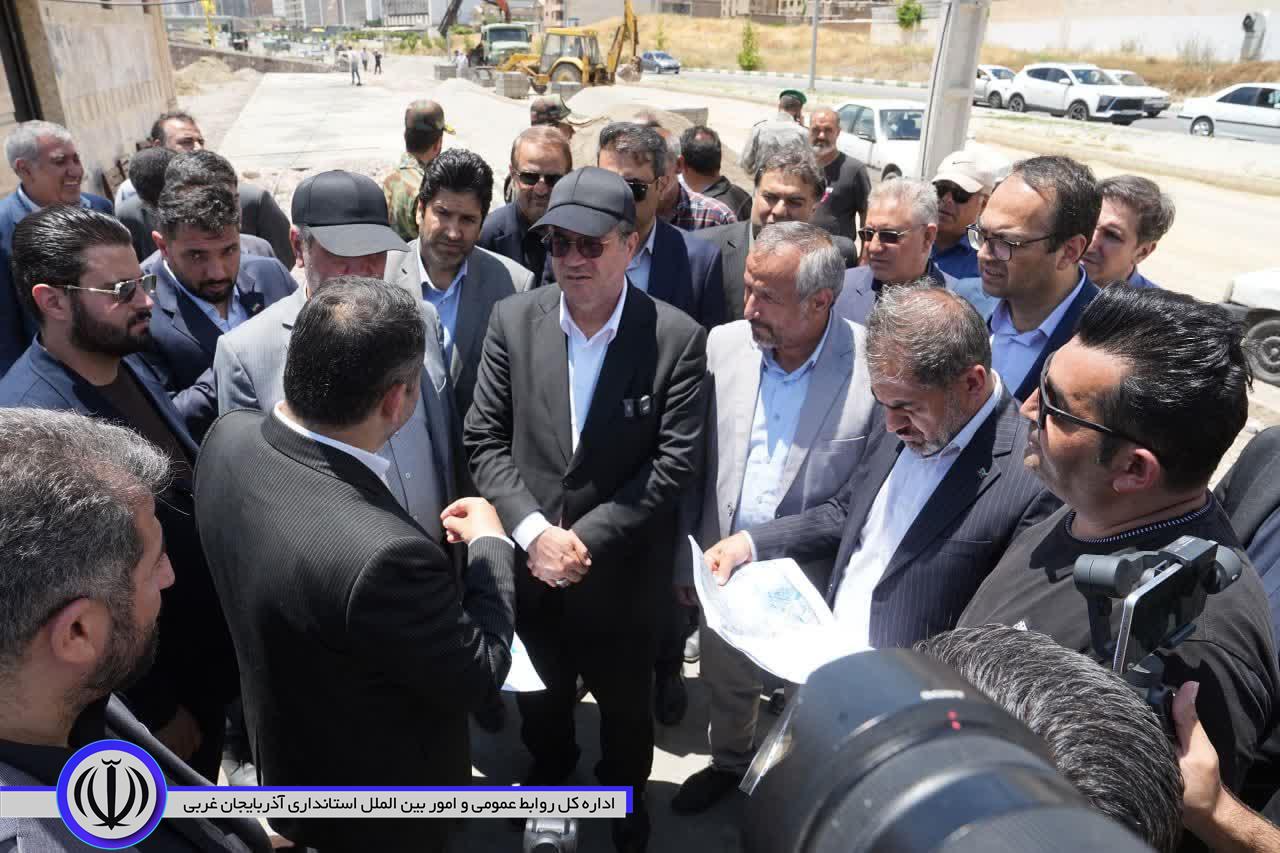بازدید استاندار آذربایجانغربی از پروژه ساماندهی رودخانه شهرچای ارومیه