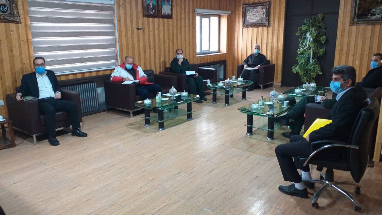 برگزاری جلسه هماهنگی و برنامه‌ریزی اجرای طرح محله محور شهید سلیمانی برای قطع زنجیره کرونا در آذربایجان غربی