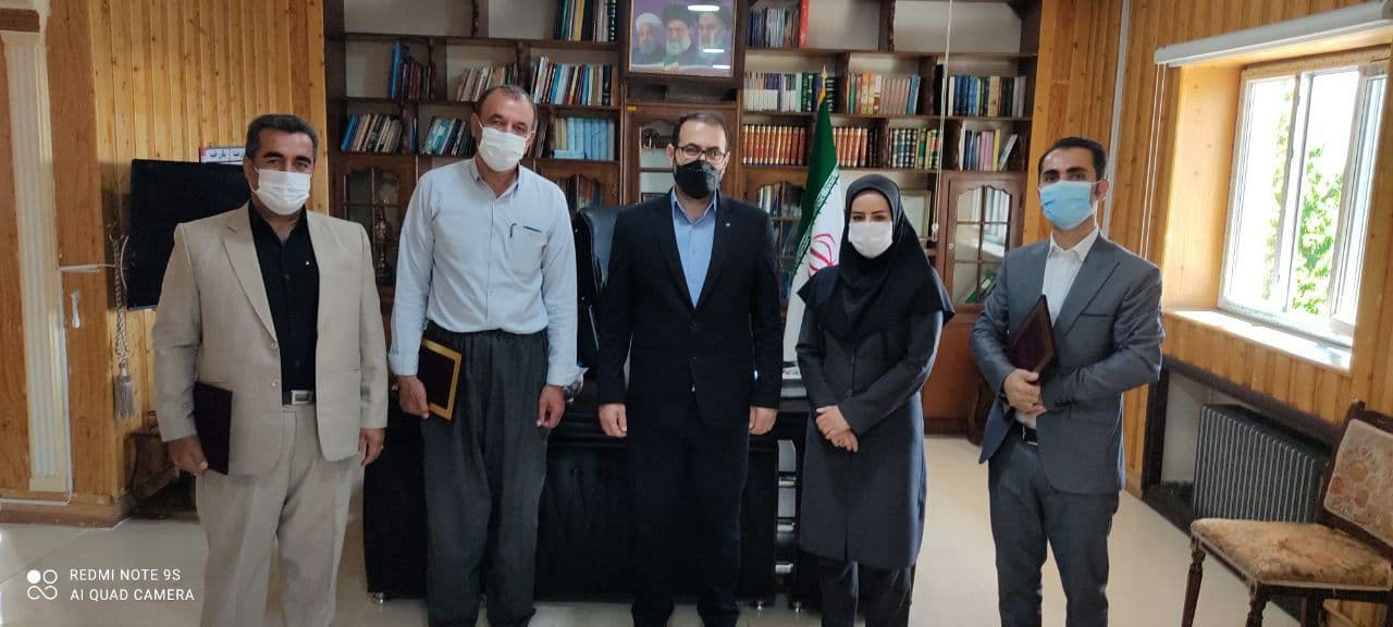 دیدار مسئول اداره میراث فرهنگی و گردشگری شهرستان با فرماندار اشنویه به مناسبت هفته میراث فرهنگی