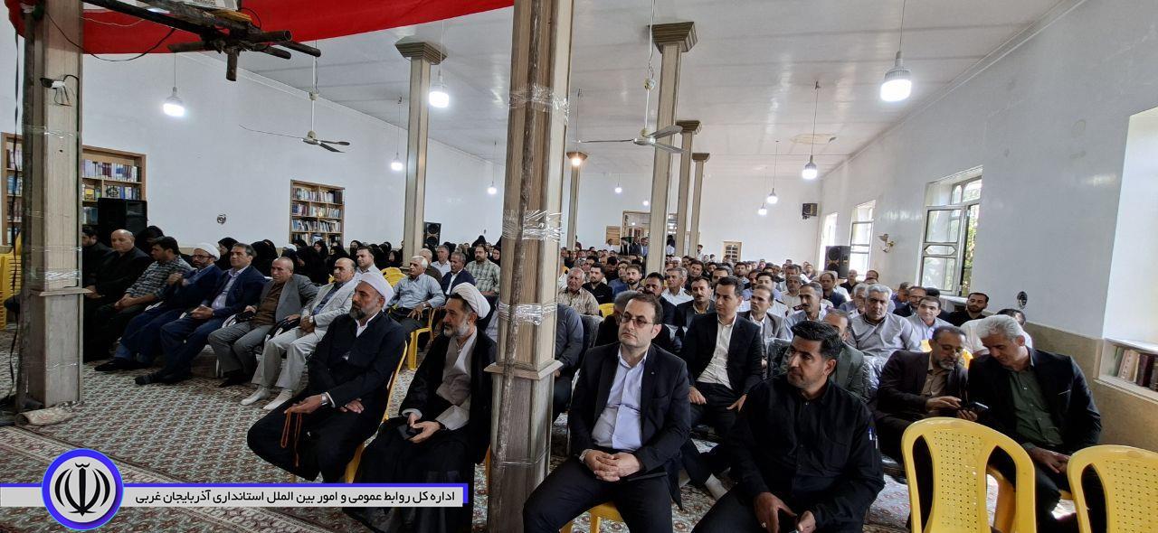 امام جمعه اشنویه: وحدت و پایداری مردم، مهمترین عامل پیروزی در برابر دشمنان است