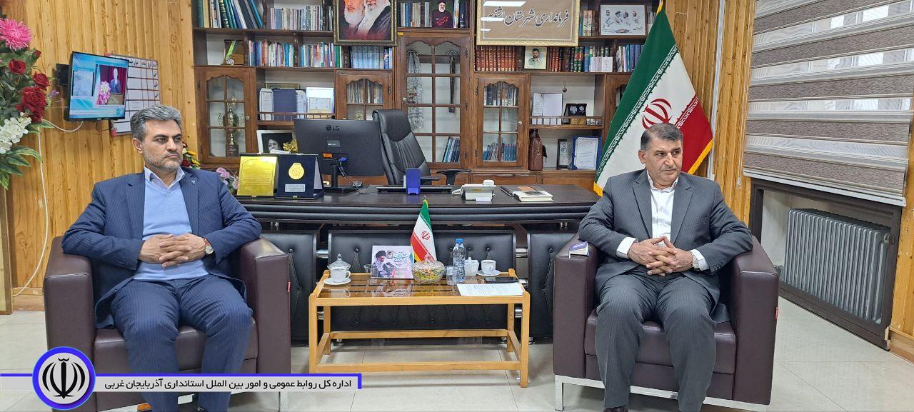 در نشستی با حضور رئیس دانشگاه آزاد اسلامی استان آذربایجان غربی مسائل و مشکلات دانشگاه آزاد اشنویه بحث و بررسی شد