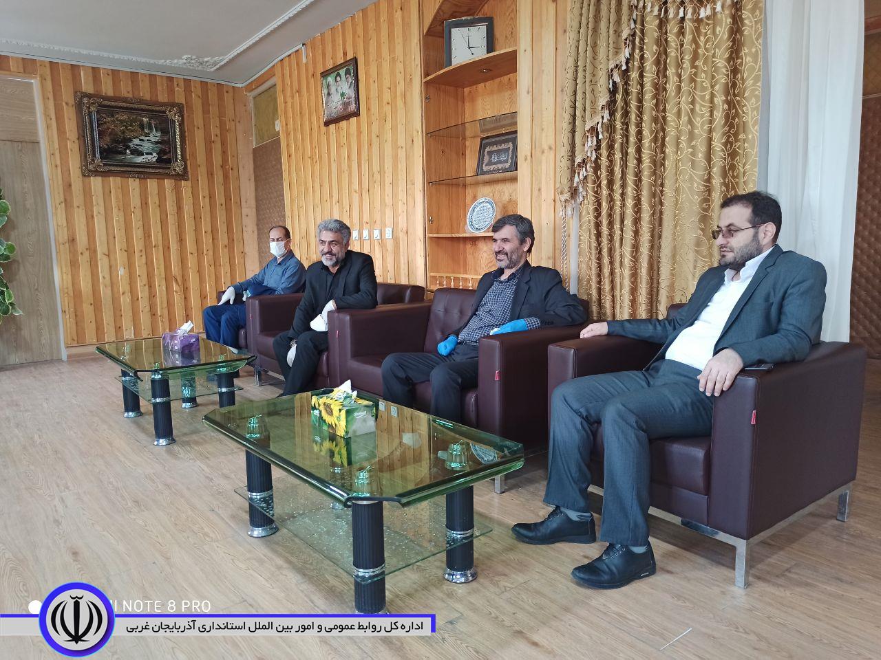 در دیدار مدیر کل تعاون ، کار و رفاه اجتماعی استان با فرماندار اشنویه :