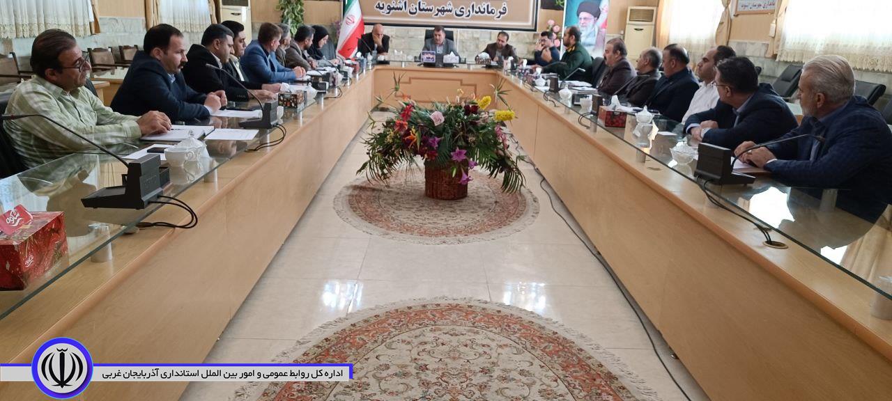 چهارمین جلسه کار گروه اشتغال وسرمایهگذاری شهرستان