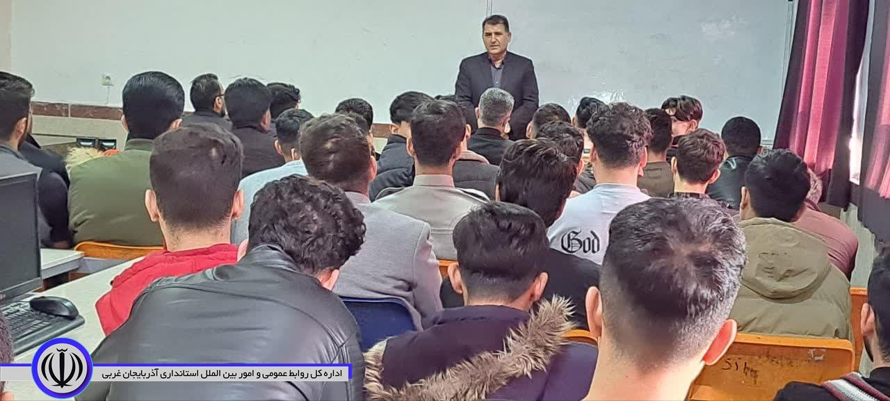 نشست رای اولی ها با فرماندار شهرستان اشنویه