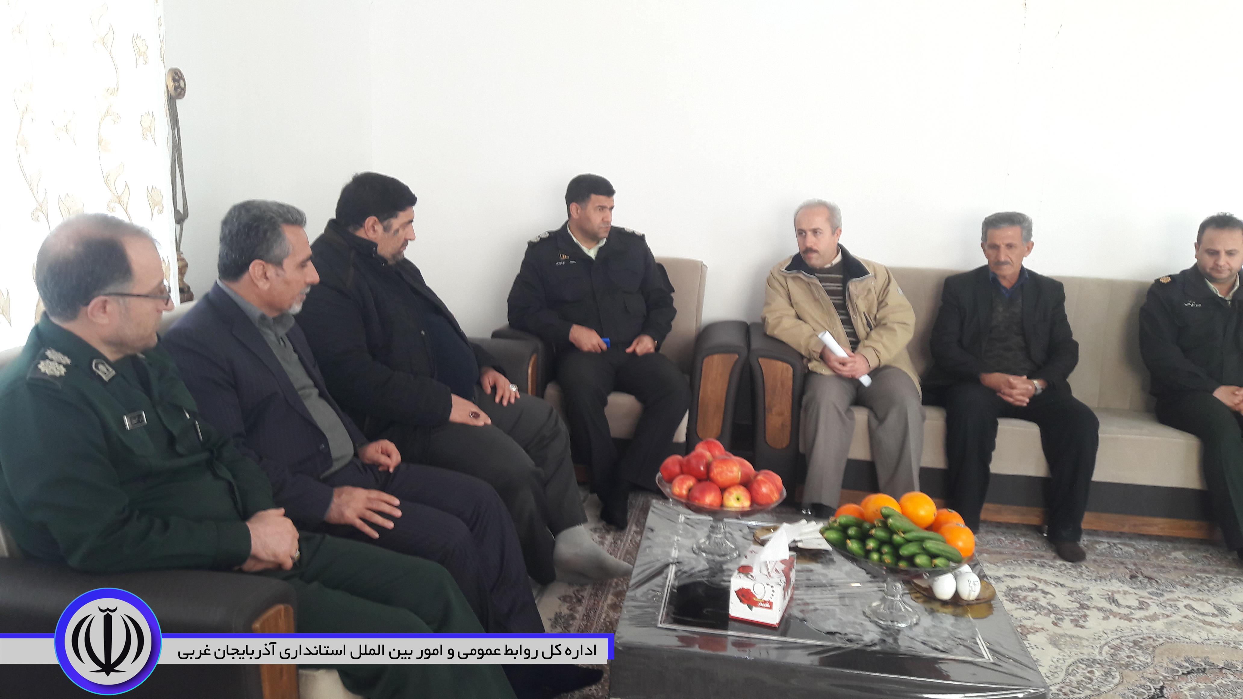 دیدار و سرکشی خانواده های معظم شهدا و ایثارگران شهرستان بمناسبت دهه مبارک فجر