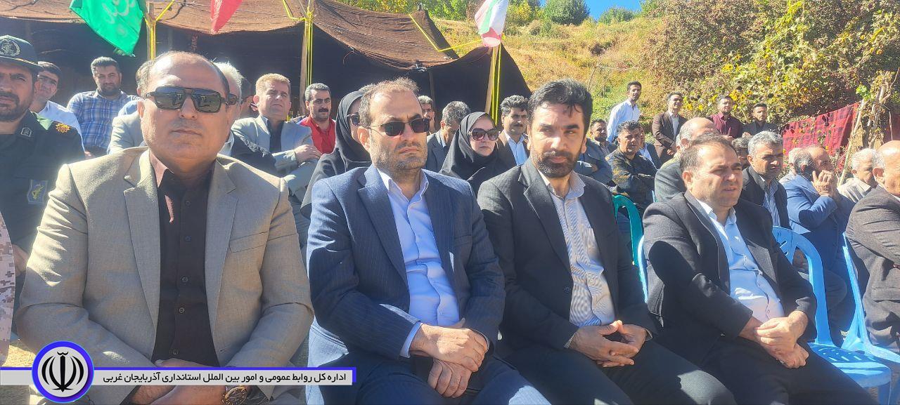 ایجاد اشتغال پایدار، تقویت اقتصاد روستاییان اولویت اساسی کار مسئولان و دهیاران و شوراهای اسلامی در روستاهاست