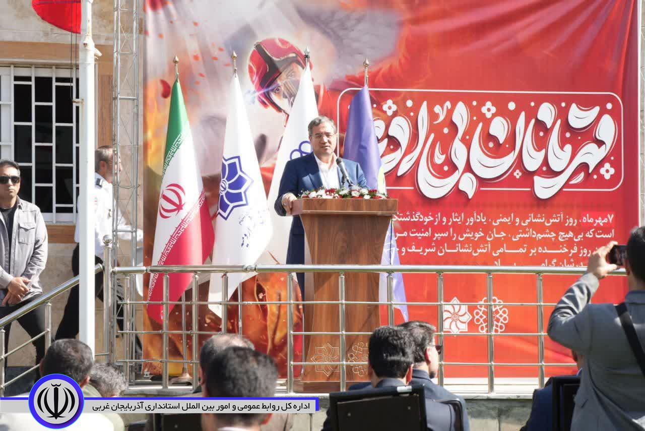 تاکید استاندار آذربایجان‌غربی بر نوسازی ناوگان خدمات‌رسانی