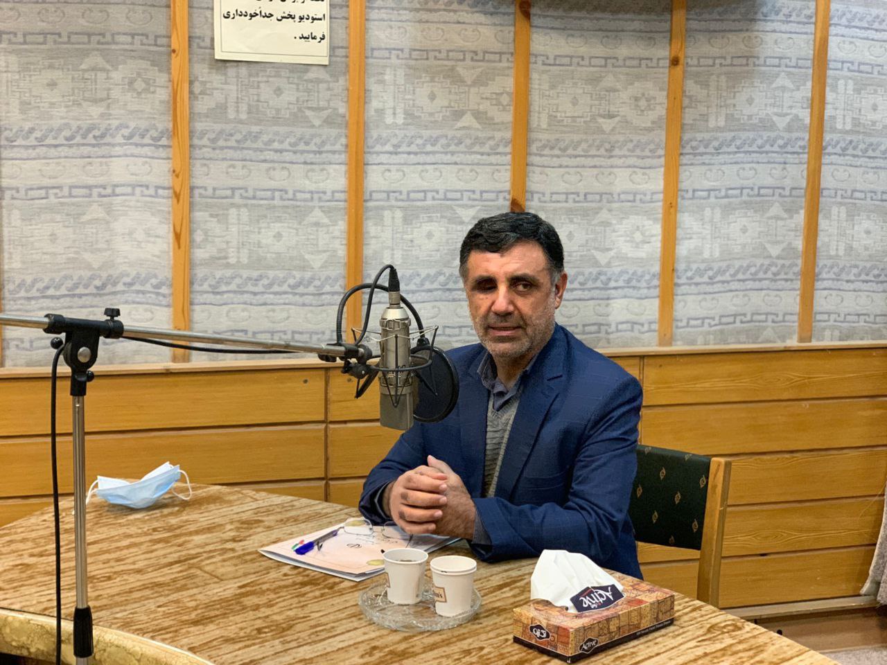 📷 حضور ابراهیمی سرپرست معاونت سیاسی، امنیتی و اجتماعی استاندار آذربایجان غربی در برنامه رادیویی مردم و مسئولان صدا و سیمای مرکز استان