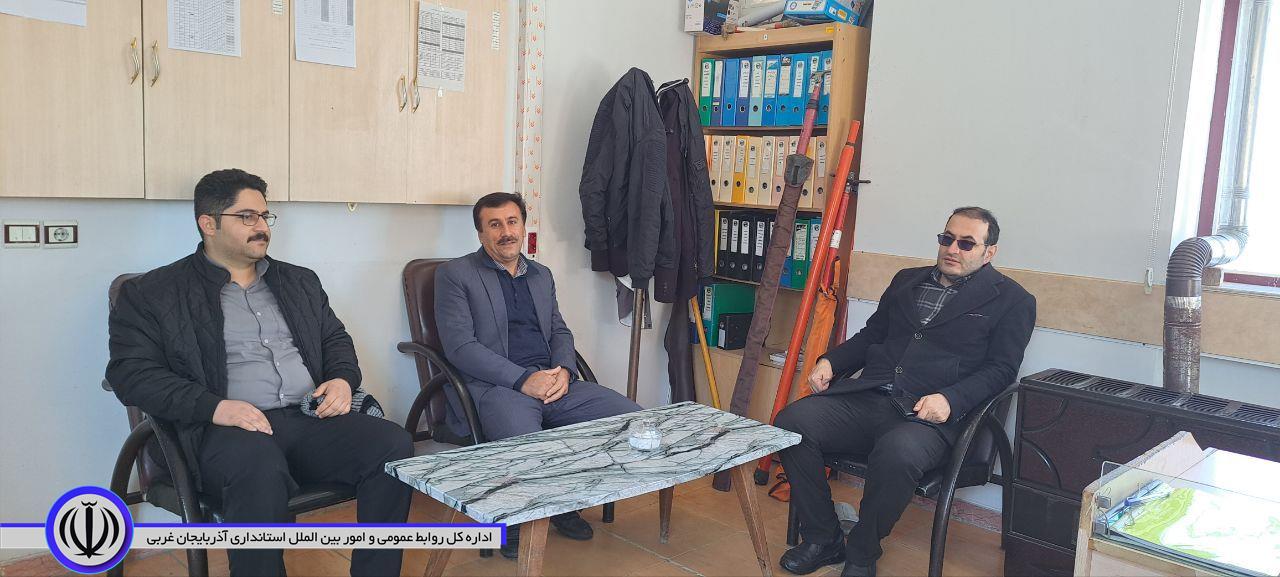 قدردانی سرپرست فرمانداری اشنویه از راهداران و کارکنان اداره برق