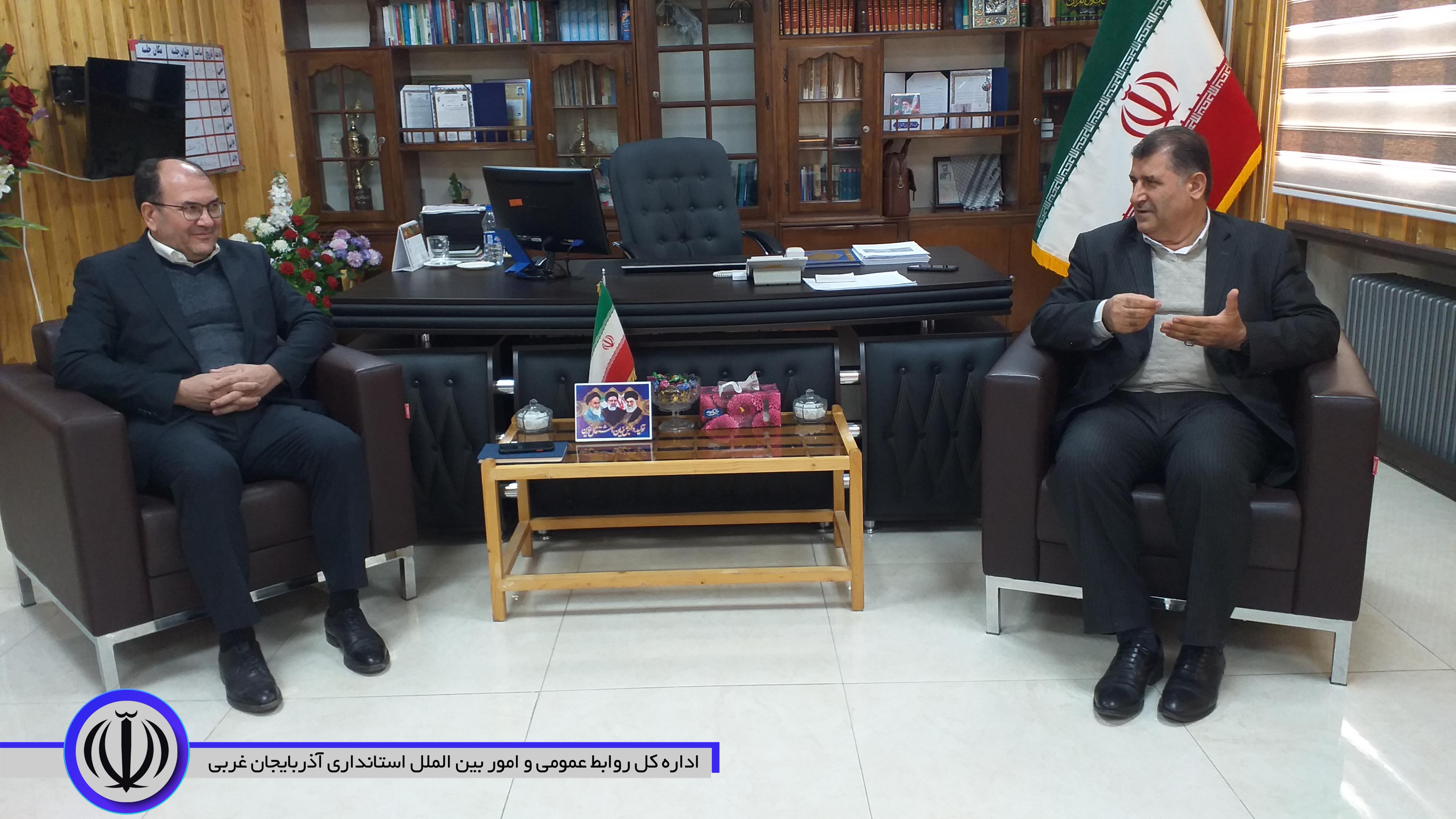 🔹دیدار مدیرکل نوسازی، توسعه و تجهیز مدارس استان آذربایجان غربی با فرماندار اشنویه