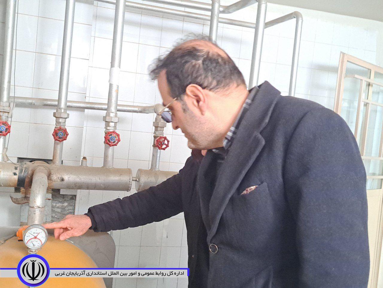 🔹پایش مصرف انرژی ادارات شهرستان  بازدید مام عزیزی سرپرست فرمانداری اشنویه از ادارات شهرستان در راستای پایش مصرف انرژی