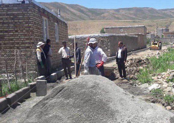 بازدید بخشدار مرکزی از طرح مسیر گشایی خیابان کمربندی روستای کانی سپی(آغبلاغ)