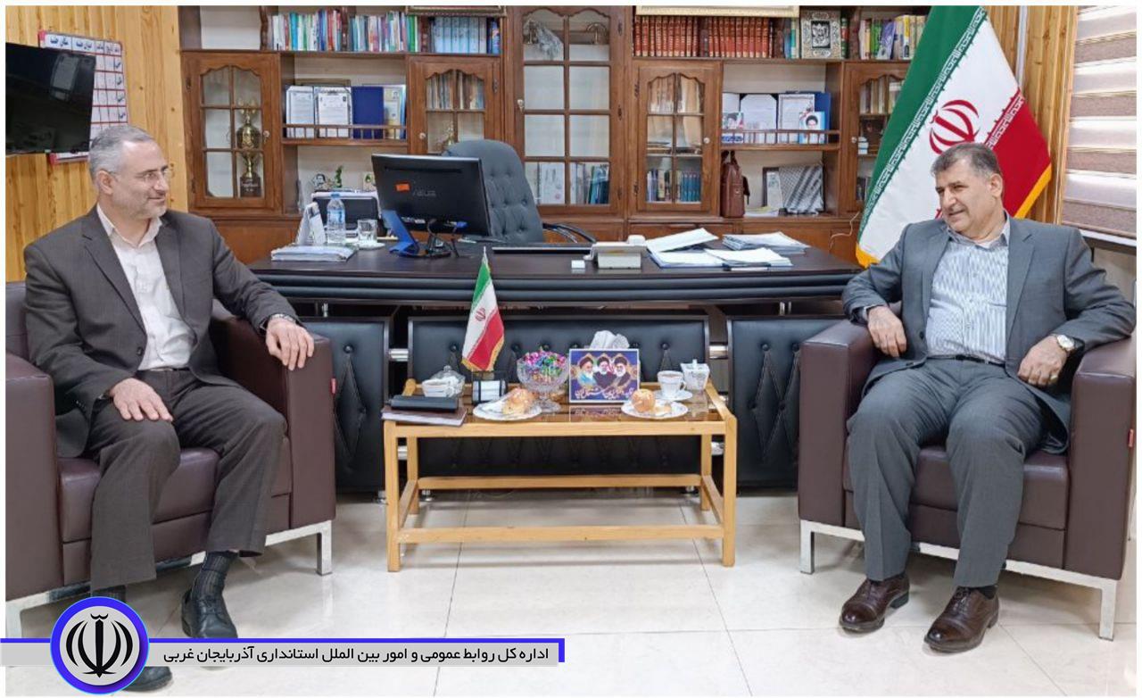 دیدار مدیرکل پست استان با فرماندار اشنویه