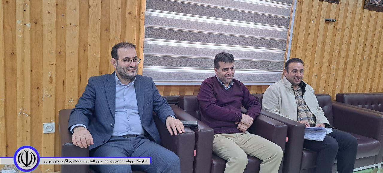 تاکید فرماندار اشنویه بر تسریع در پرداخت تسهیلات بانکی