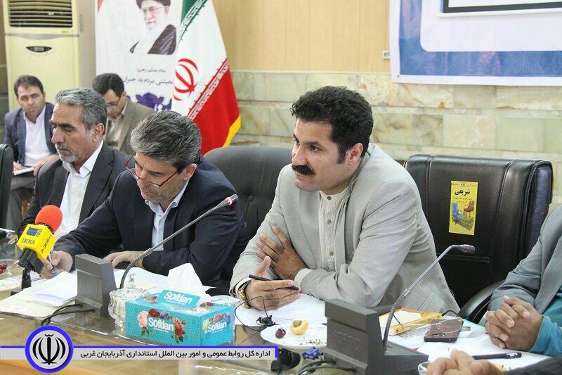 بومی و غیر بومی در انتصاب مدیران جایگاهی ندارد