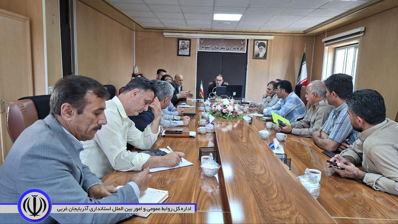 بررسی مشکلات طرح نهضت ملی مسکن روستای علیآباد در نشست کارگروه تأمین مسکن