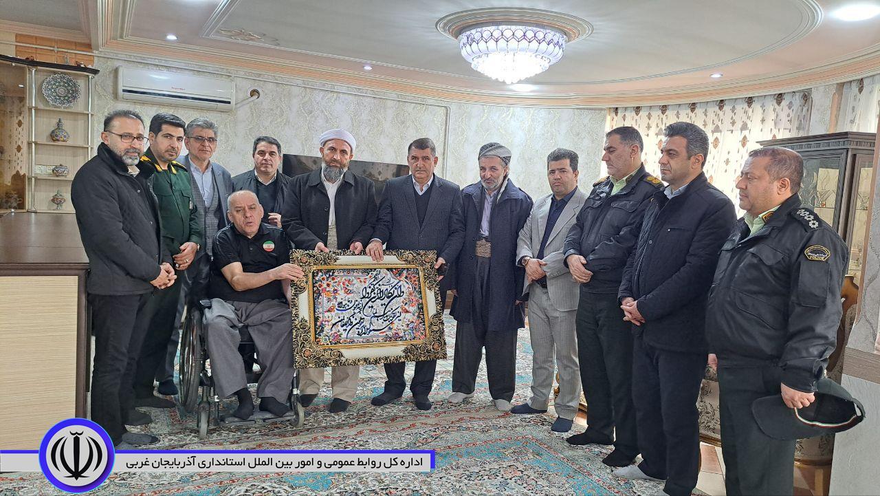 🔹دیدار و تجلیل سید علی ترابی فرماندار شهرستان اشنویه بهمراه امام جمعه،مسئول مرکز اسلامی، شورای تامین و شورای اسلامی اشنویه ، شهرداراشنویه با قهرمان پارالمپیک حاج حسن جانفشان