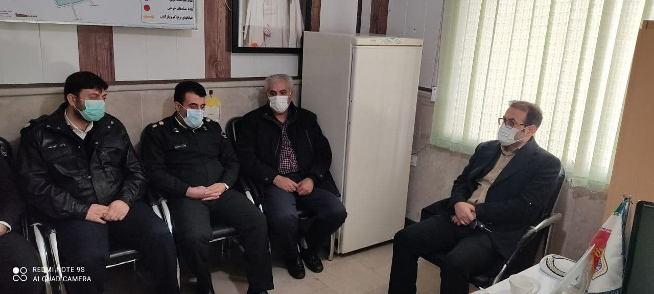 بازدید "دکتر مام عزیزی" فرماندار اشنویه بهمراه معاون محترم برنامه ریزی و هماهنگی امور عمرانی فرمانداری از ادارات عضو ستاد پیشگیری،هماهنگی و فرماندهی عملیات پاسخ به بحران شهرستان جهت هماهنگی و بررسی تج