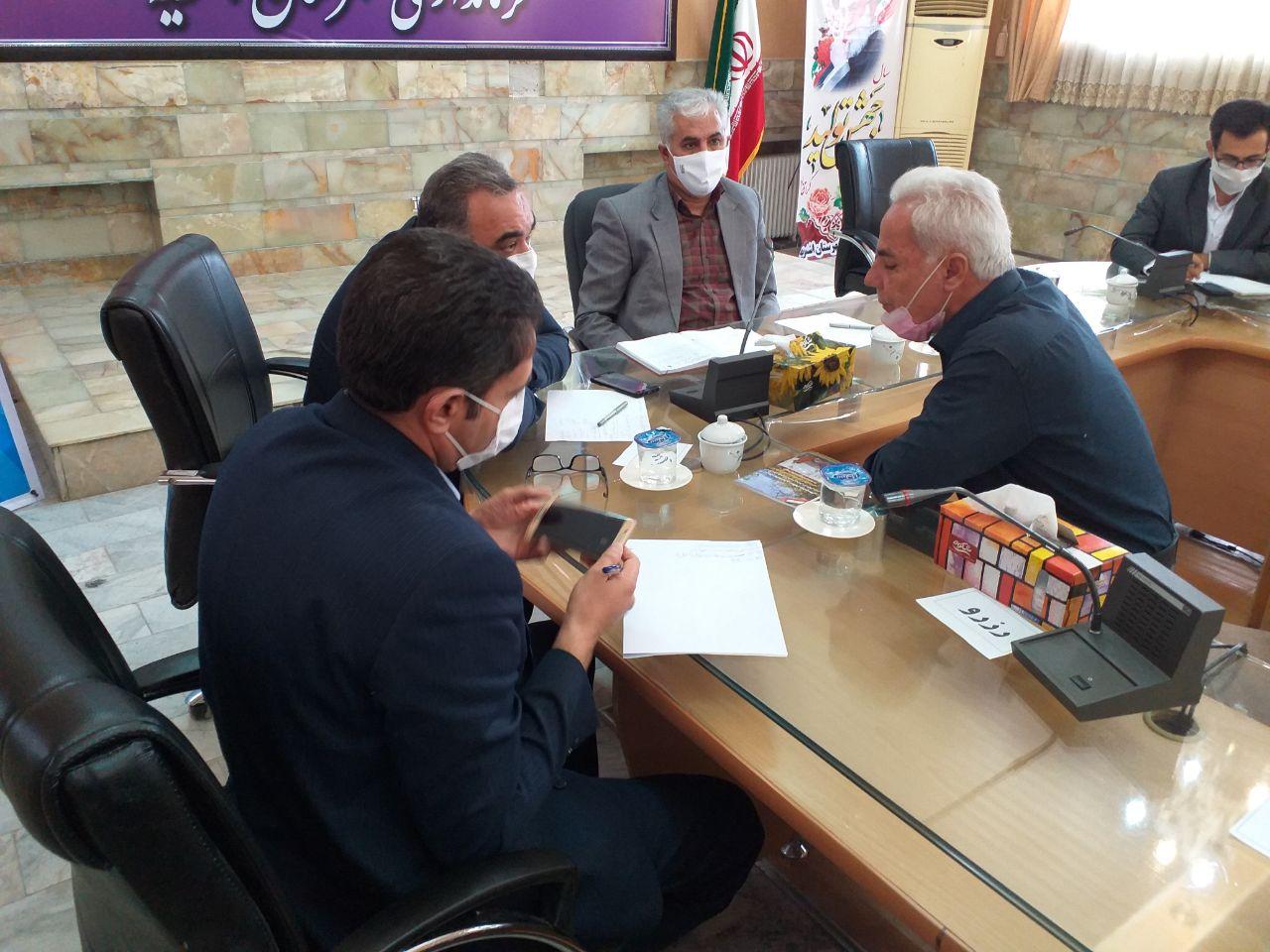 دیدار چهره به چهره مدیرعامل محترم صندوق کارآفرینی امید استان با متقاضیان طرحها وپرو ژه های اشتغالزایی شهرستان اشنویه