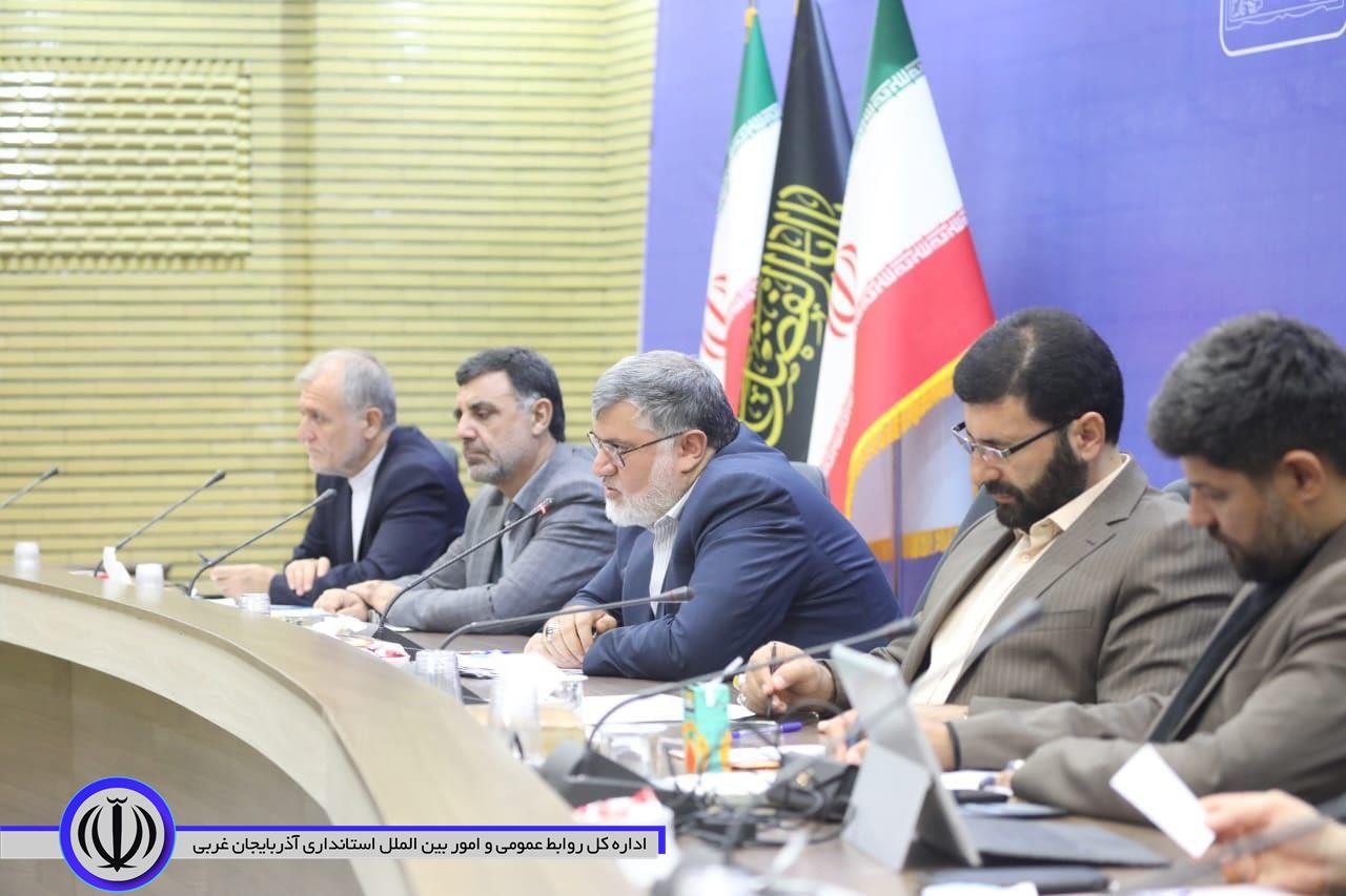 آلبوم تصویری / برگزاری جلسه شورای اداری استان به ریاست استاندار آذربایجان‌غربی