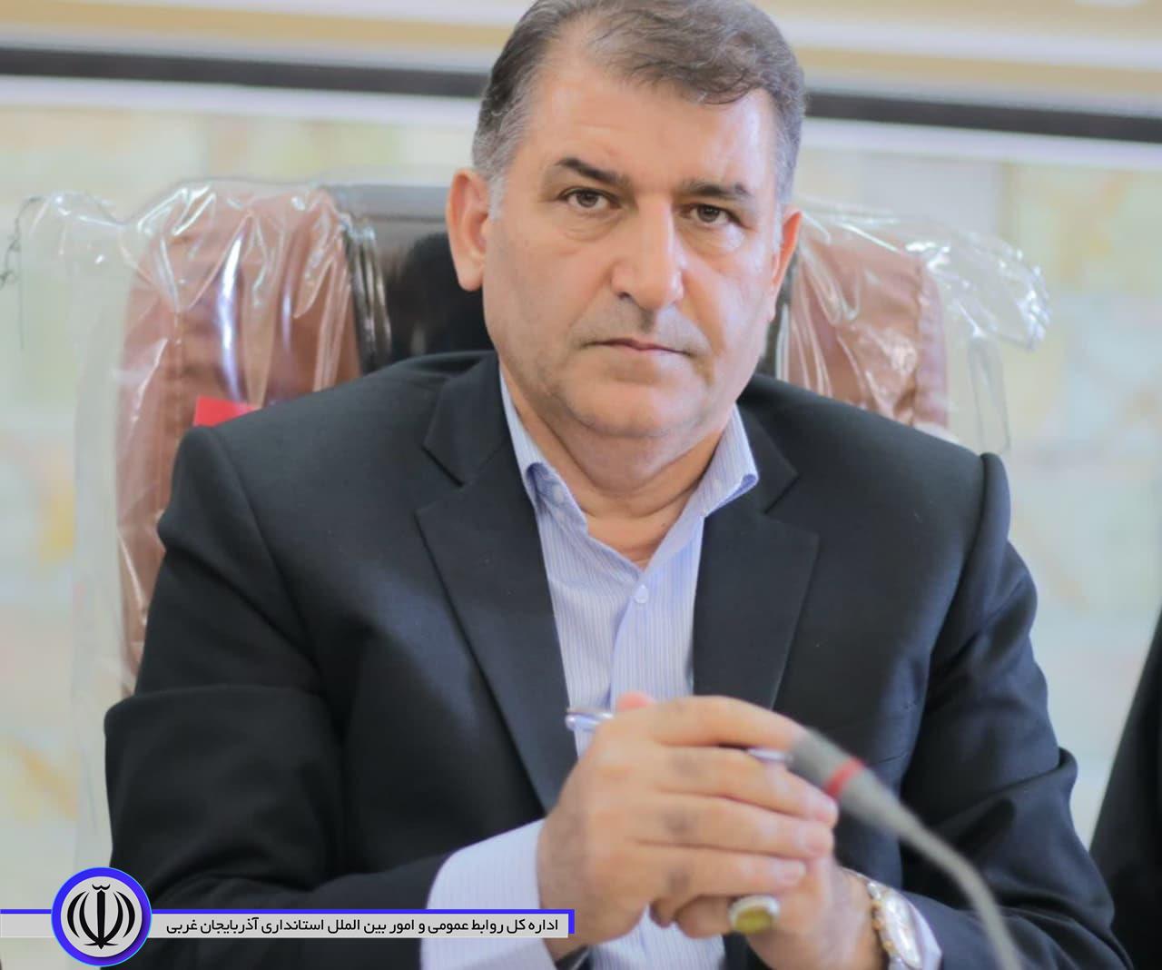 نشست هم اندیشی دانشجویان و تشکل های مردم نهاد با سید علی ترابی فرماندار شهرستان اشنویه