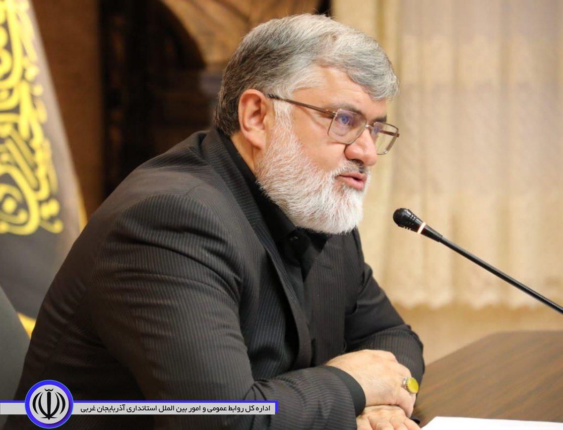 تجلیل استاندار آذربایجان‌غربی از رتبه های تک رقمی کنکور استان