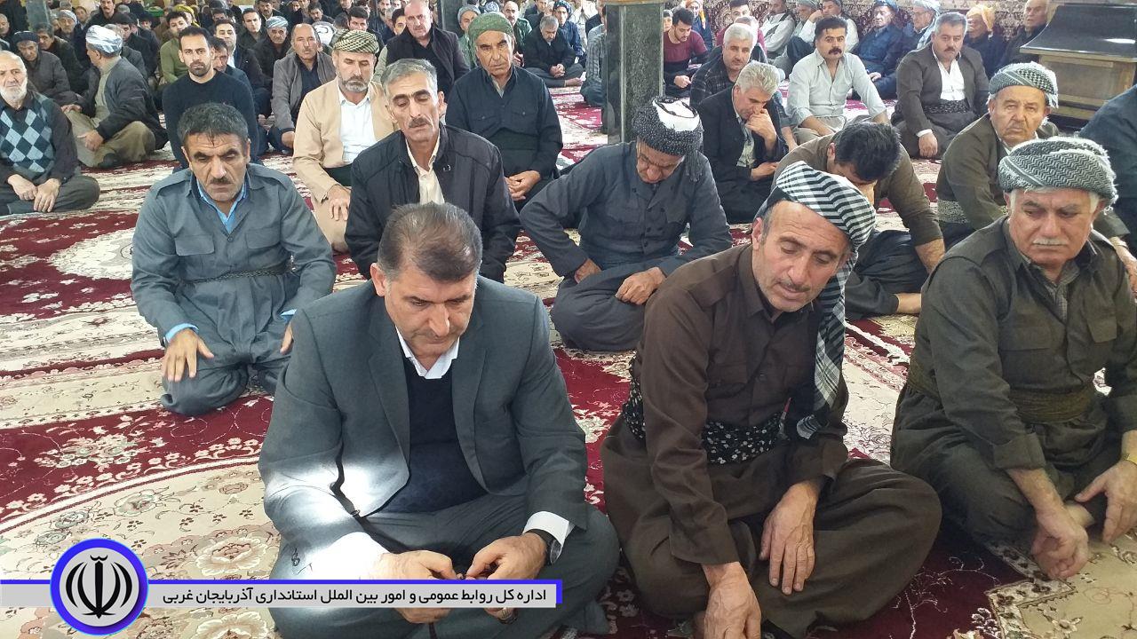 حضور فرماندار اشنویه در آیین عبادی سیاسی نماز جمعه نالوس