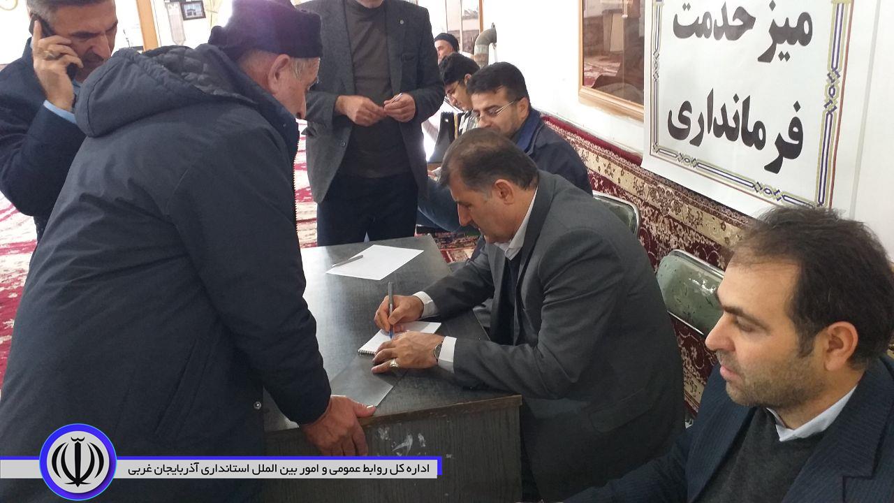میز ارتباطات مردمی در نماز جمعه شهر نالوس