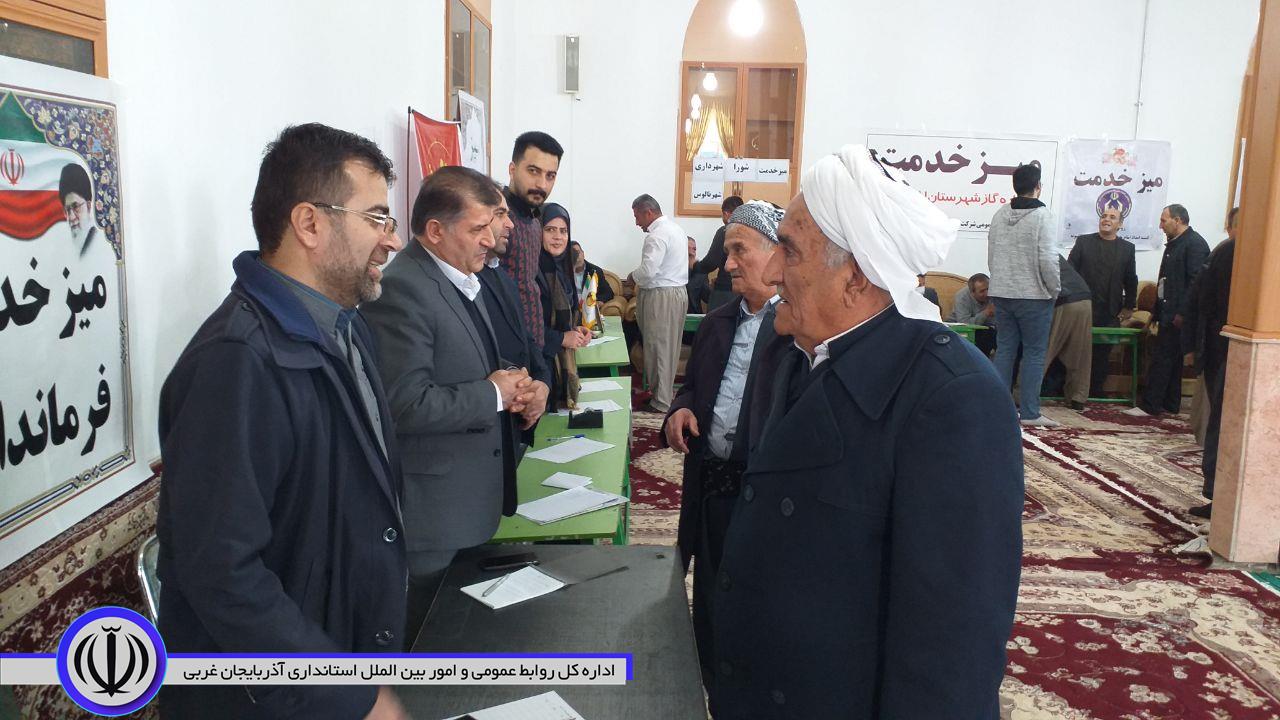 میز ارتباطات مردمی در نماز جمعه شهر نالوس