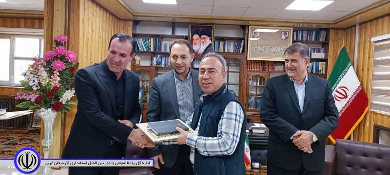 نشست تجلیل و قدردانی سید علی ترابی فرماندار شهرستان اشنویه و رئیس اداره منابع طبیعی و آبخیزداری اشنویه از خبرنگاران و اصحاب رسانه