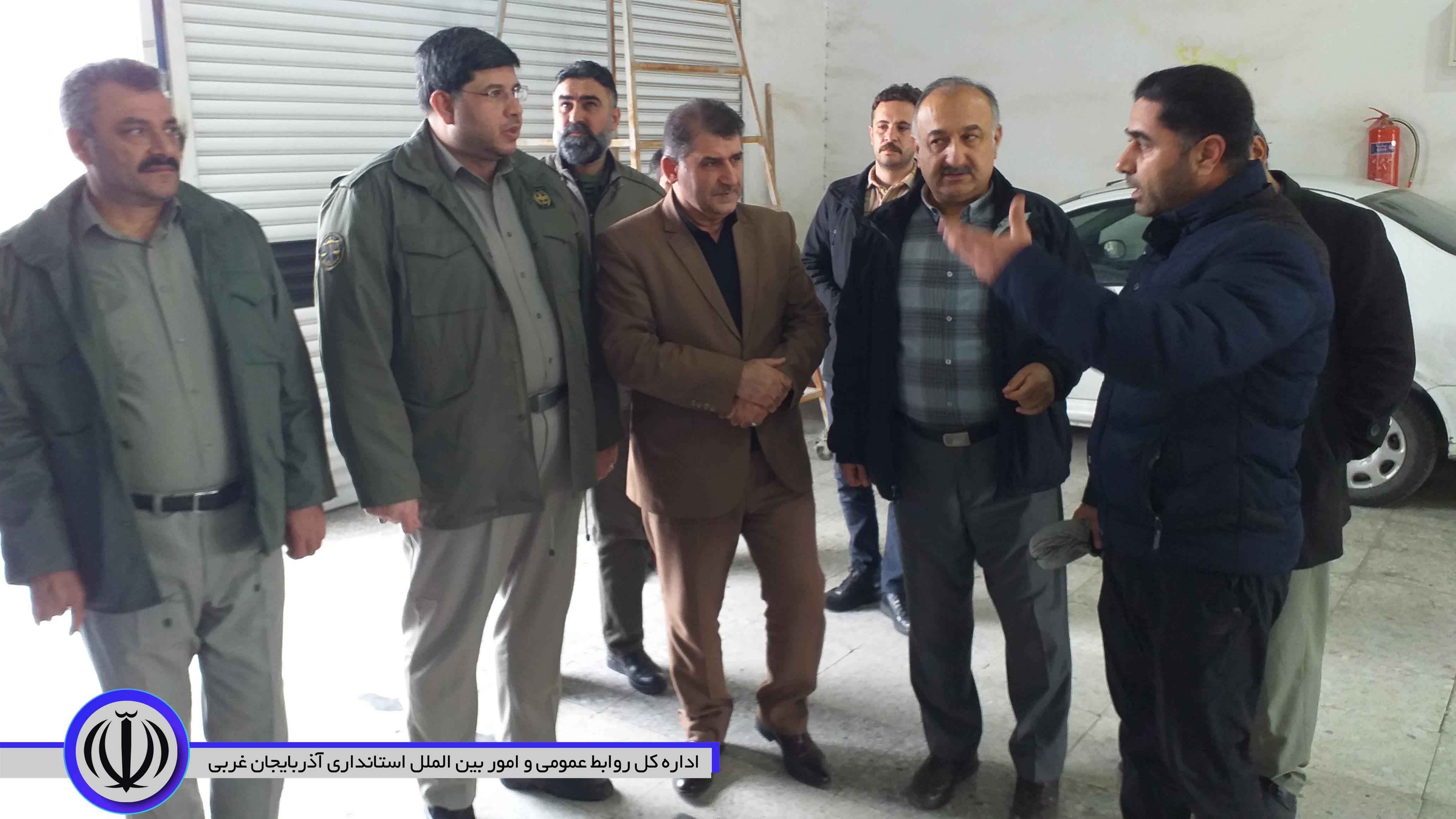 بازدید فرماندار شهرستان بهمراه مدیرکل حفاظت محیط زیست استان از مرکز معاینه فنی خودرو سبک اشنویه