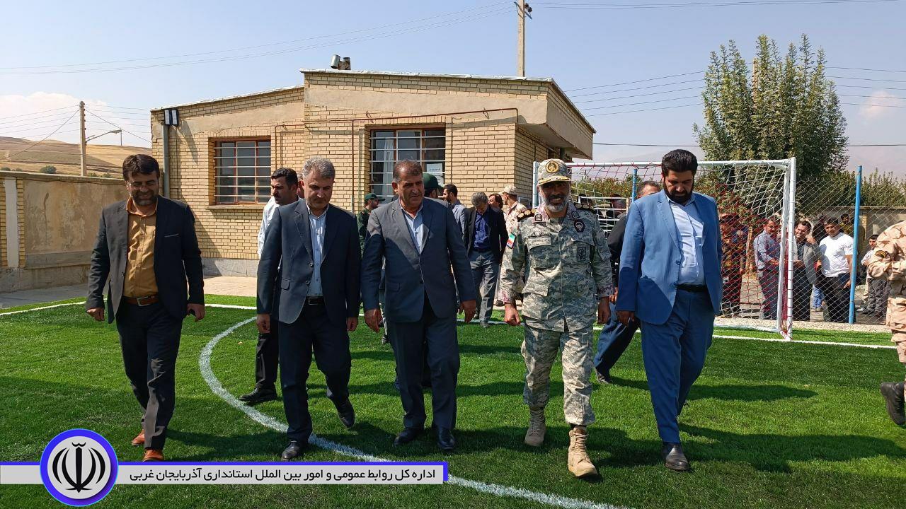 افتتاح زمین چمن مصنوعی