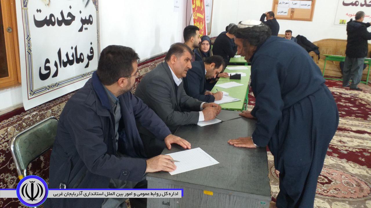 میز ارتباطات مردمی در نماز جمعه شهر نالوس