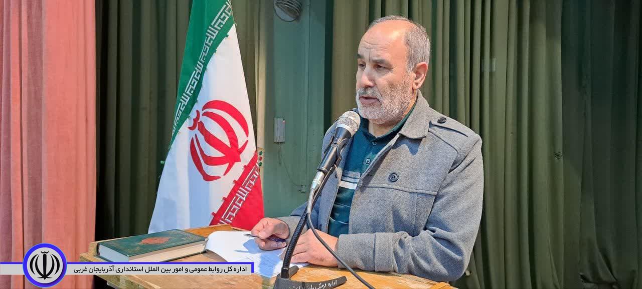 با حضور سید علی ترابی فرماندار شهرستان اشنویه، و رئیس هیات نظارت در سالن اجتماعات اداره فرهنگ و ارشاد اسلامی اشنویه